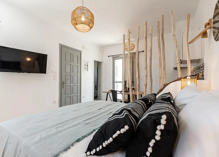 La Luna Suite, Naxos Town Center Апартаменты *