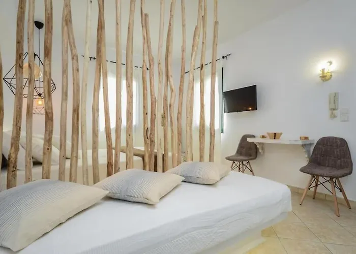 La Luna Suite, Naxos Town Center *