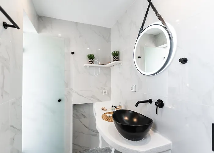 La Luna Suite, Naxos Town Center *